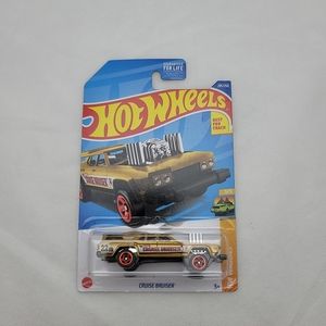 Hot Wheels Cruise Bruiser HW WAGONS